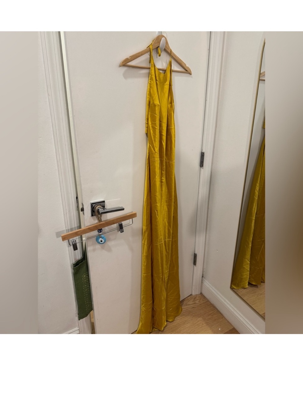 Reformation Jeany dress in golden turmeric / size XS - Picture 4 of 5